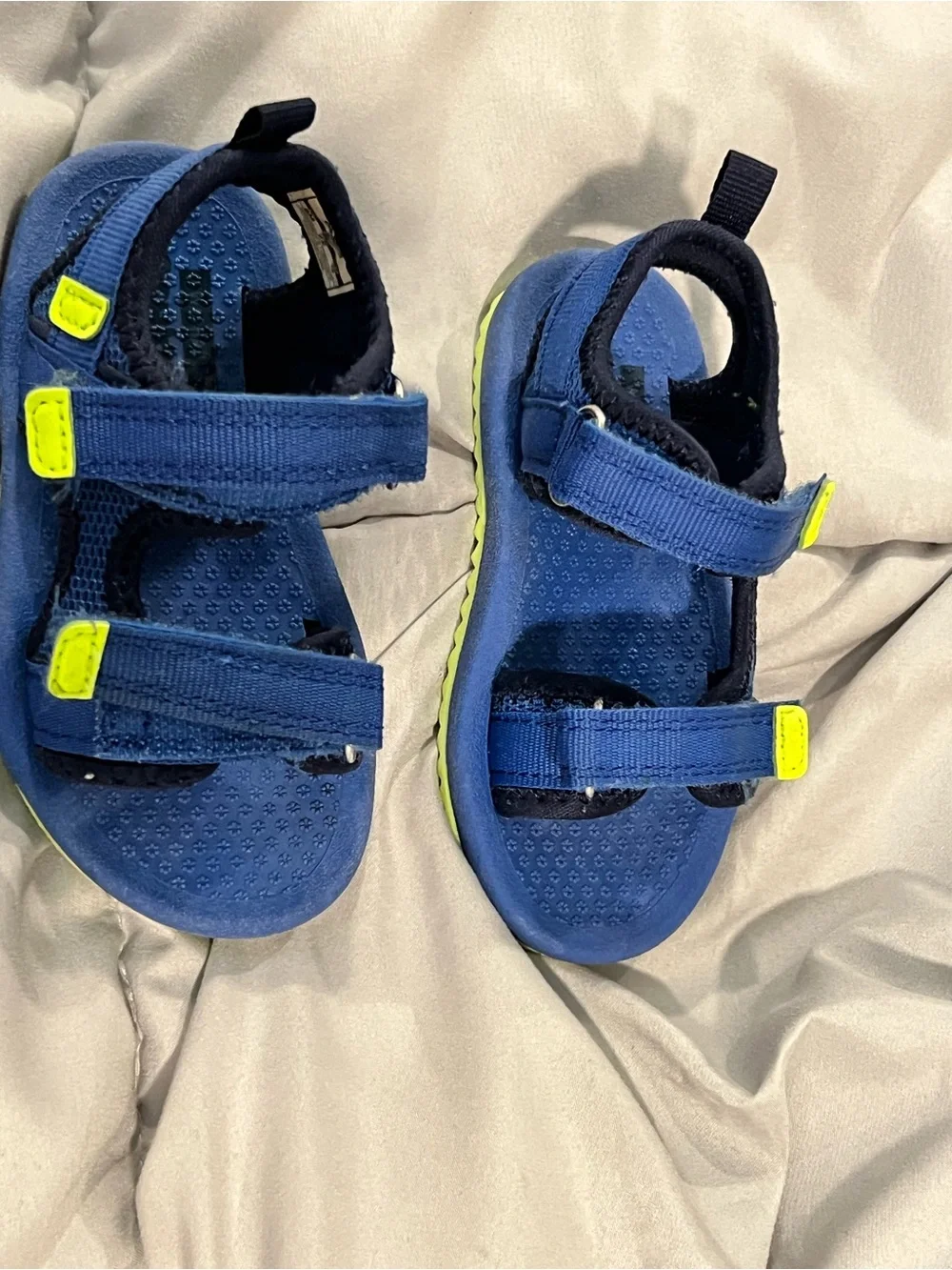 OshKosh B'gosh Navy Blue Sandals with Neon Yellow Accents